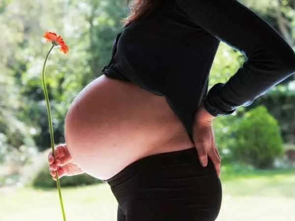 怀孕一个月想看男女，宝妈分享最准民间判断方法值得收藏